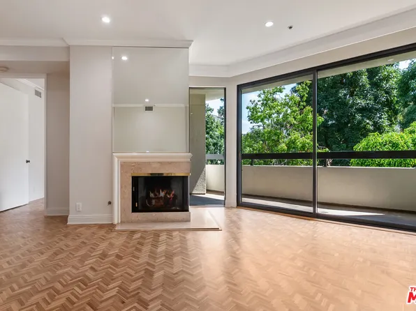 2112 Century Park Ln Unit 117, Los Angeles, CA 90067