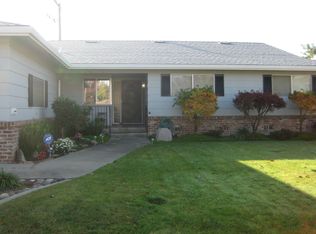 808 Maplewood Dr, Lodi, CA 95240
