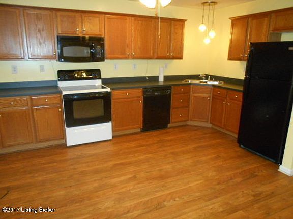 4th image of 7008 Shutesbury Cir
