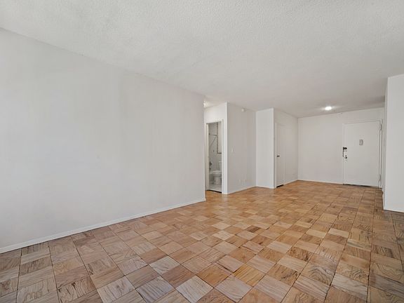4th image of 178 E 80th St APT 10B