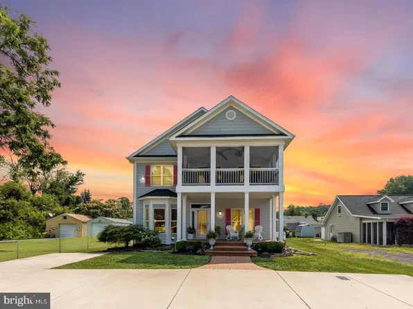 6155 3rd St, King George, VA 22485