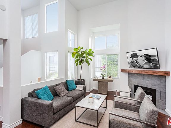 3rd image of 1518 18th St APT 3