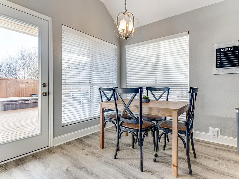 3607 Canyon View Ct — Photo 13
