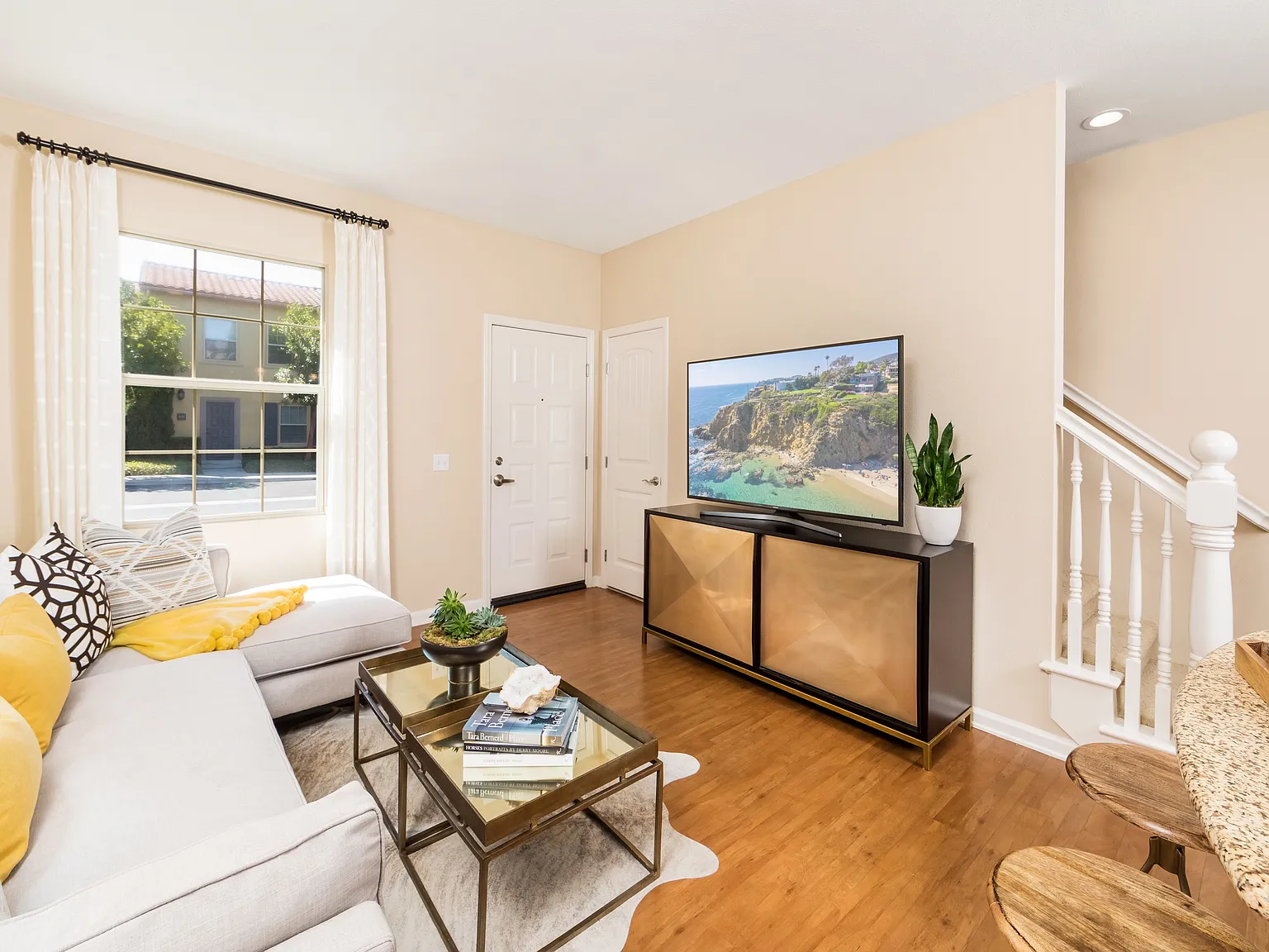 Woodbury Place Apartment Homes — Photo 2