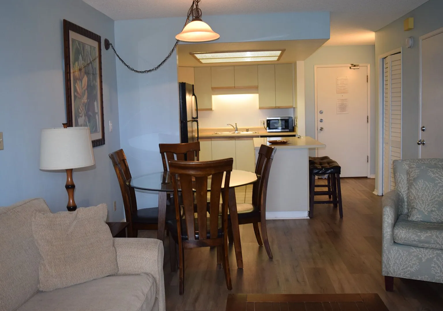 Maui Banyan 1 bd 2 bath furnished unit available February 1, 2026 for 1 yr. term. — Photo 4