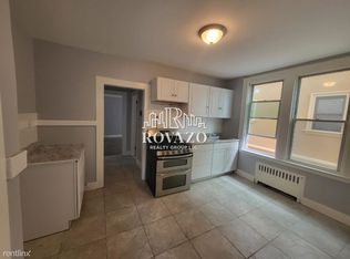 124 Paine Ave APT 1R, Irvington, NJ 07111