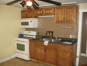 2nd image of 204 W South 6th St