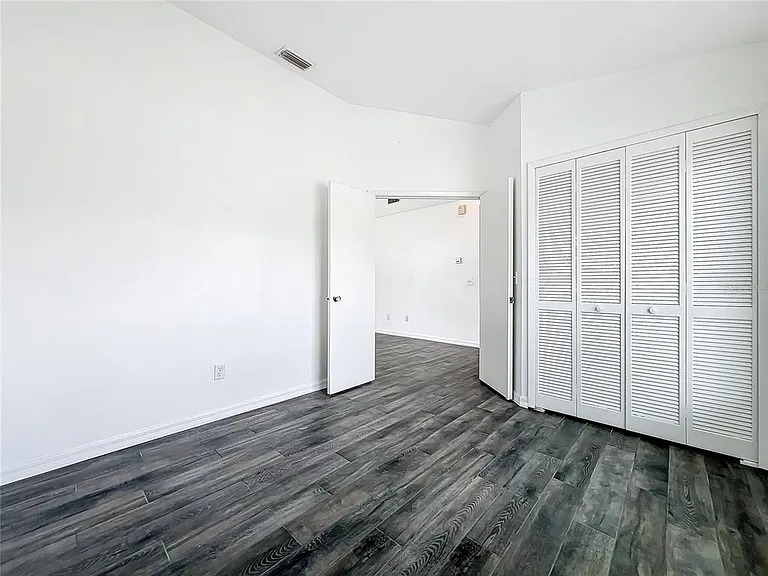 5716 Delano Ln — Photo 13