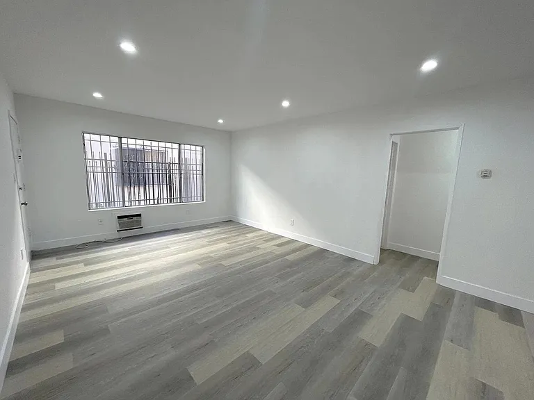 1974 S Garth Ave #3 — Photo 12