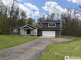 2855 Donelson Rd, Jamestown, NY 14701