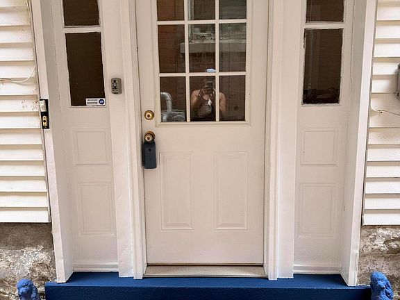 4th image of 1314 Highland Ave