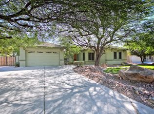 2857 S Birch Way, Gilbert, AZ 85295
