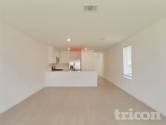 3rd image of 3013 Fantasy Terrace Dr