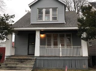 1326 Alter Rd, Detroit, MI 48215