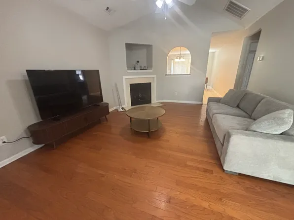 (undisclosed Address), Charlotte, NC 28215