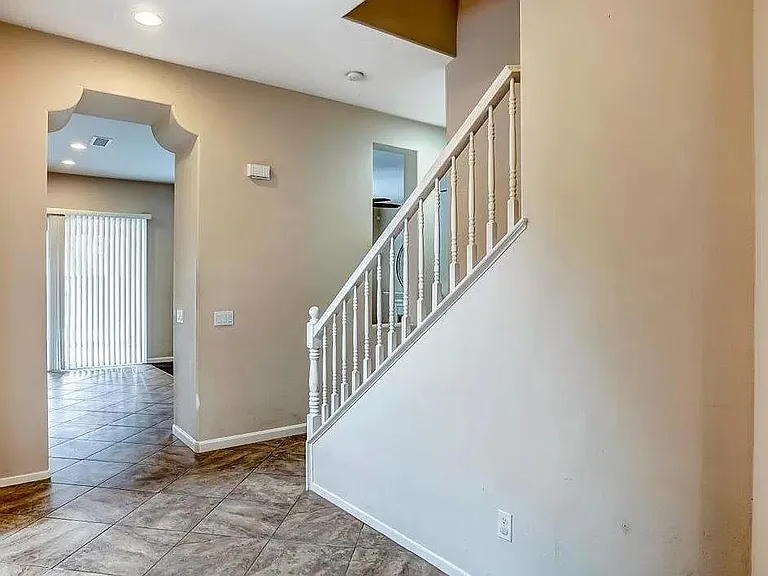34649 Foxberry Rd — Photo 2