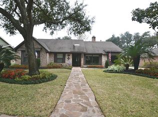 11015 Cranbrook Rd, Houston, TX 77042