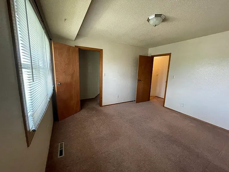 Bedroom #1