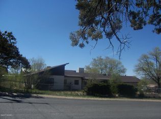 233 S Zuni St, Springerville, AZ 85938