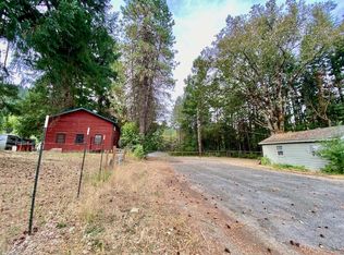 110 Old Stage Rd, Wolf Creek, OR 97497