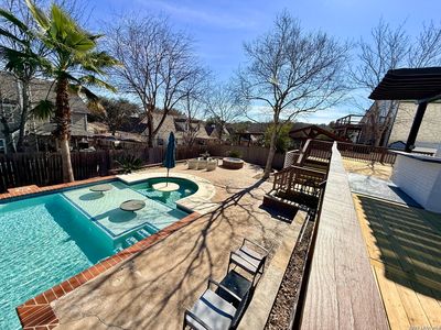 207 River, Castroville, TX, 78009