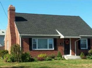 350 Abbott St, Springfield, MA 01118