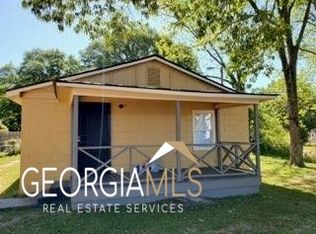 8 Haynie St, Newnan, GA 30263