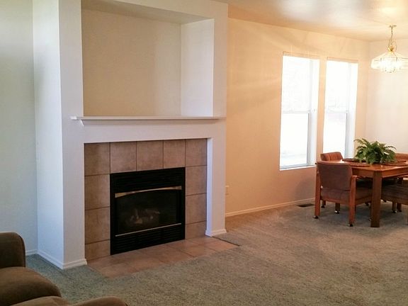 3rd image of 7412 144th Ave E #89