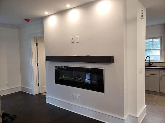 4th image of 79 Carhart Ave #1