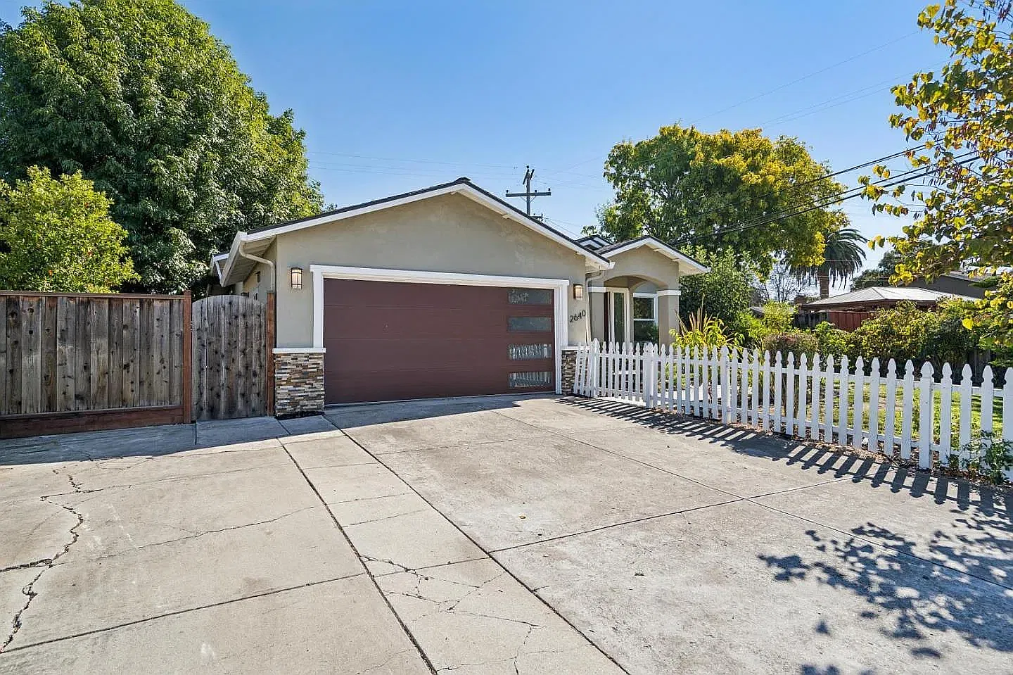 3 bed, 1742 sqft, $5,500 — Photo 2