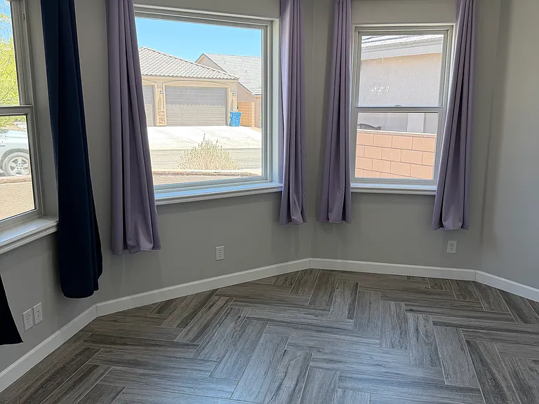2194 E Hutch St — Photo 16