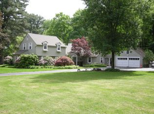 48 Boyle Rd, Dallas, PA 18612