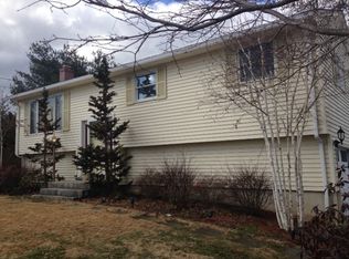 46 Brookside Ln, Groton, CT 06340
