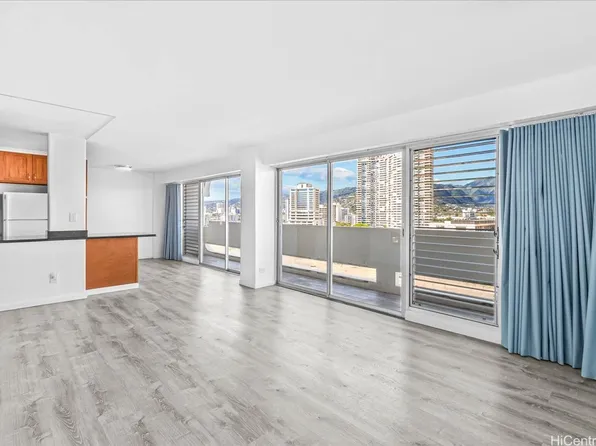 2085 Ala Wai Blvd #B113, Honolulu, HI 96815