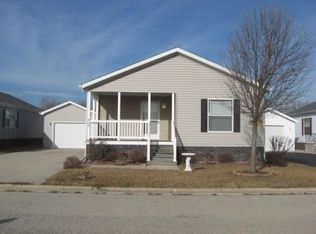 407 James Rd, Elwood, IL 60421