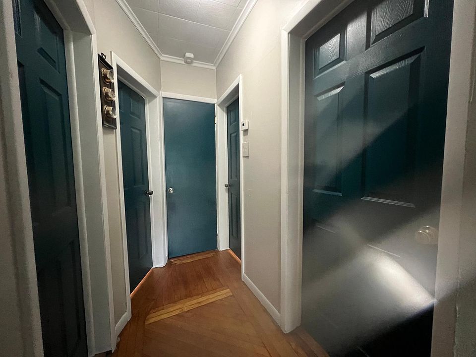 1st image of 51 Weston St