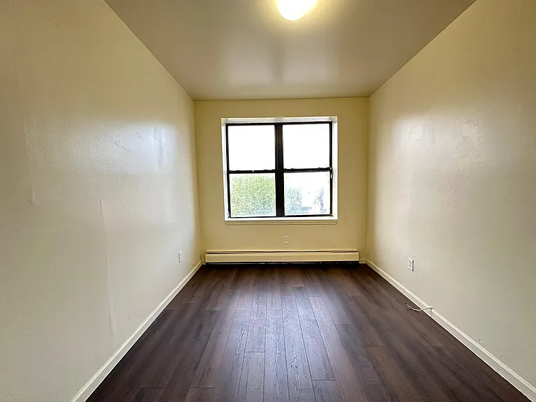 205 Union St #13E — Photo 4