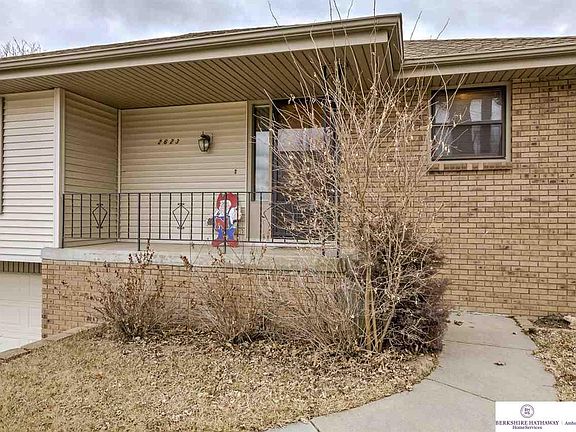 3rd image of 2623 N 112th Ave