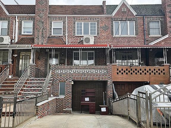 2nd image of 1718 64th St #1