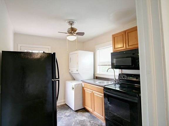4th image of 1224 Sedgefield St Unit 1224