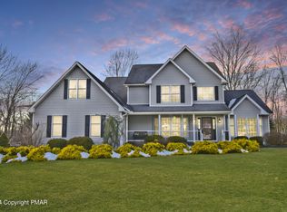 75 Chris Ct, Bangor, PA 18013