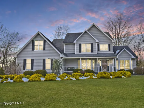 75 Chris Ct, Bangor, PA 18013