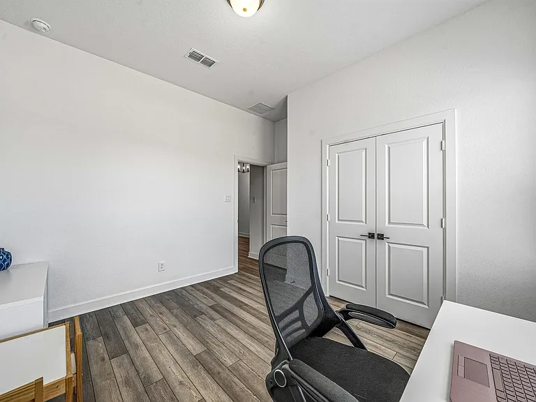 7415 Denali Dr — Photo 29
