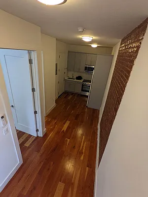 Rented by Delmark Realty LLC | media 30