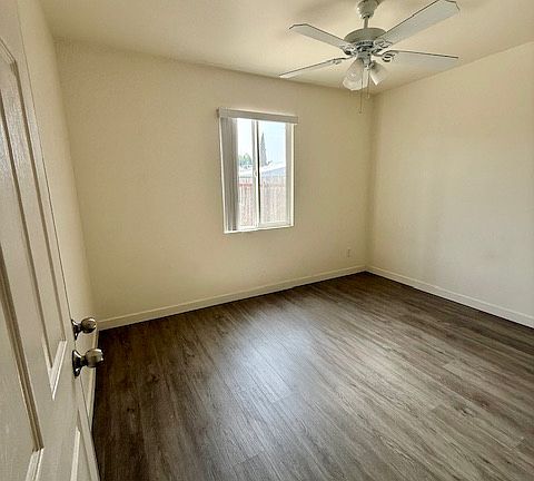 5th image of 787 18th St