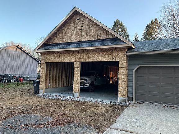 4th image of 3 Birch Dr