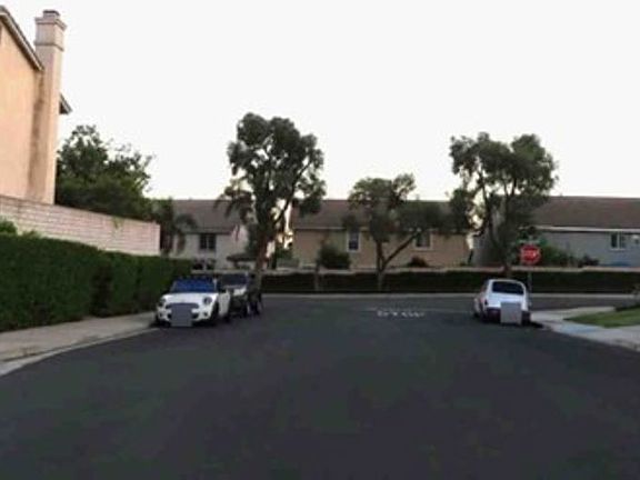 Exterior Neighborhood (street photo)