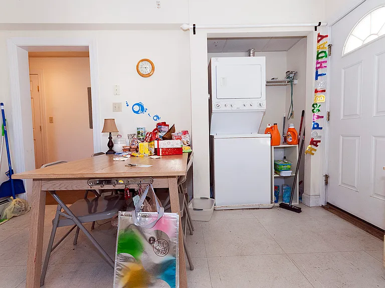 67 Ashford St #2 — Photo 2