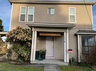 3808 Eastern Ave N, Seattle, WA 98103