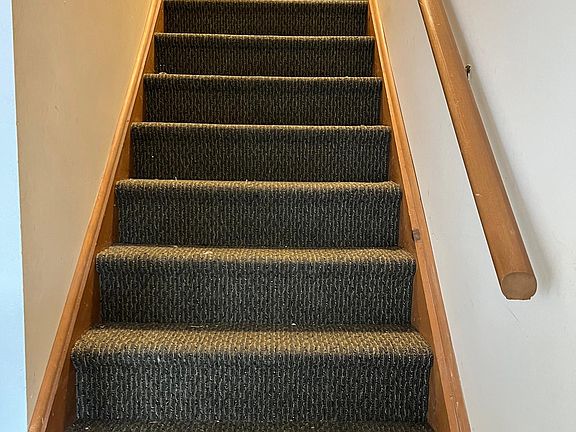 3rd image of 34 Monroe Ave #2
